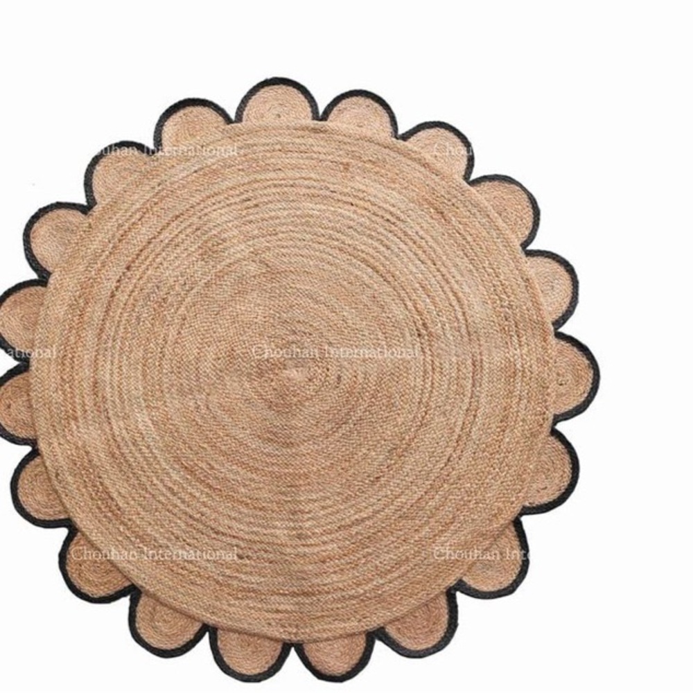 5’ Round Jute Rug with Black Trim
